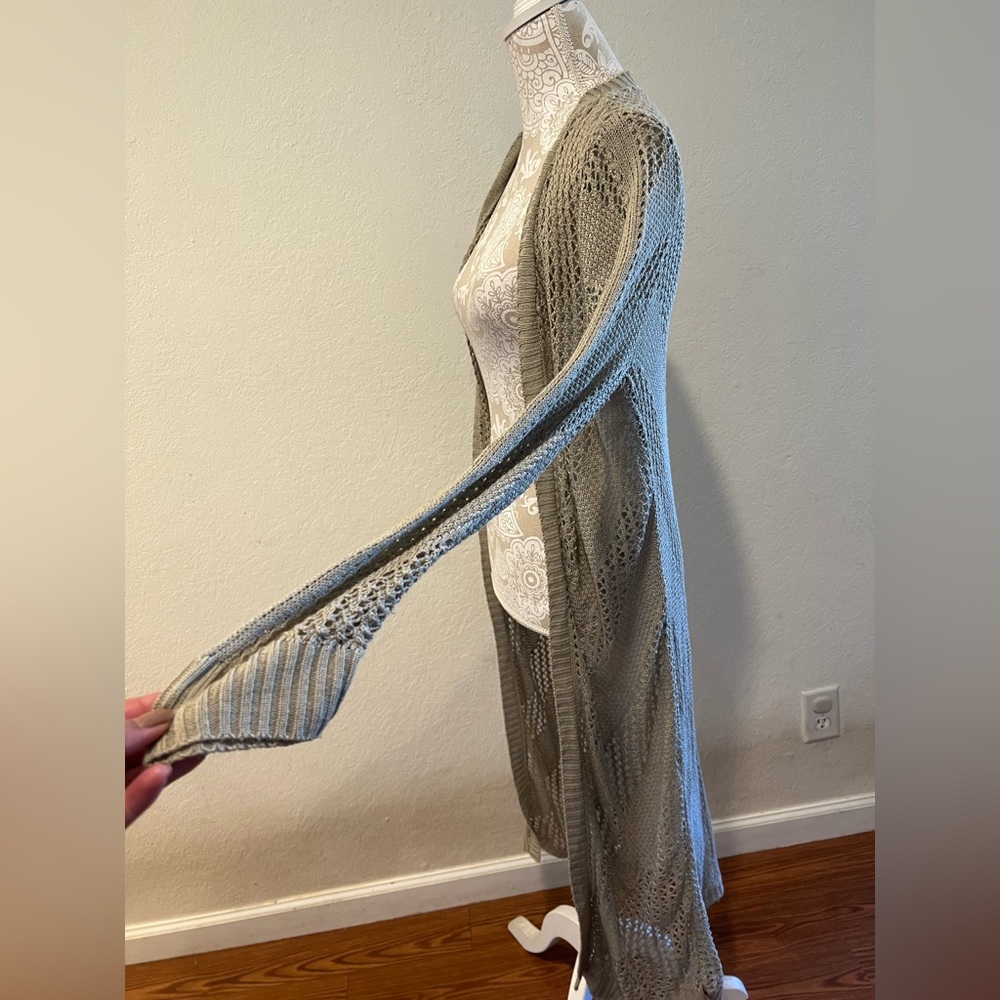 Taupe Cardgian - Picture 2 of 5